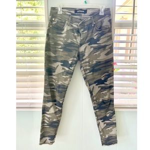Express Camo ankle jeans